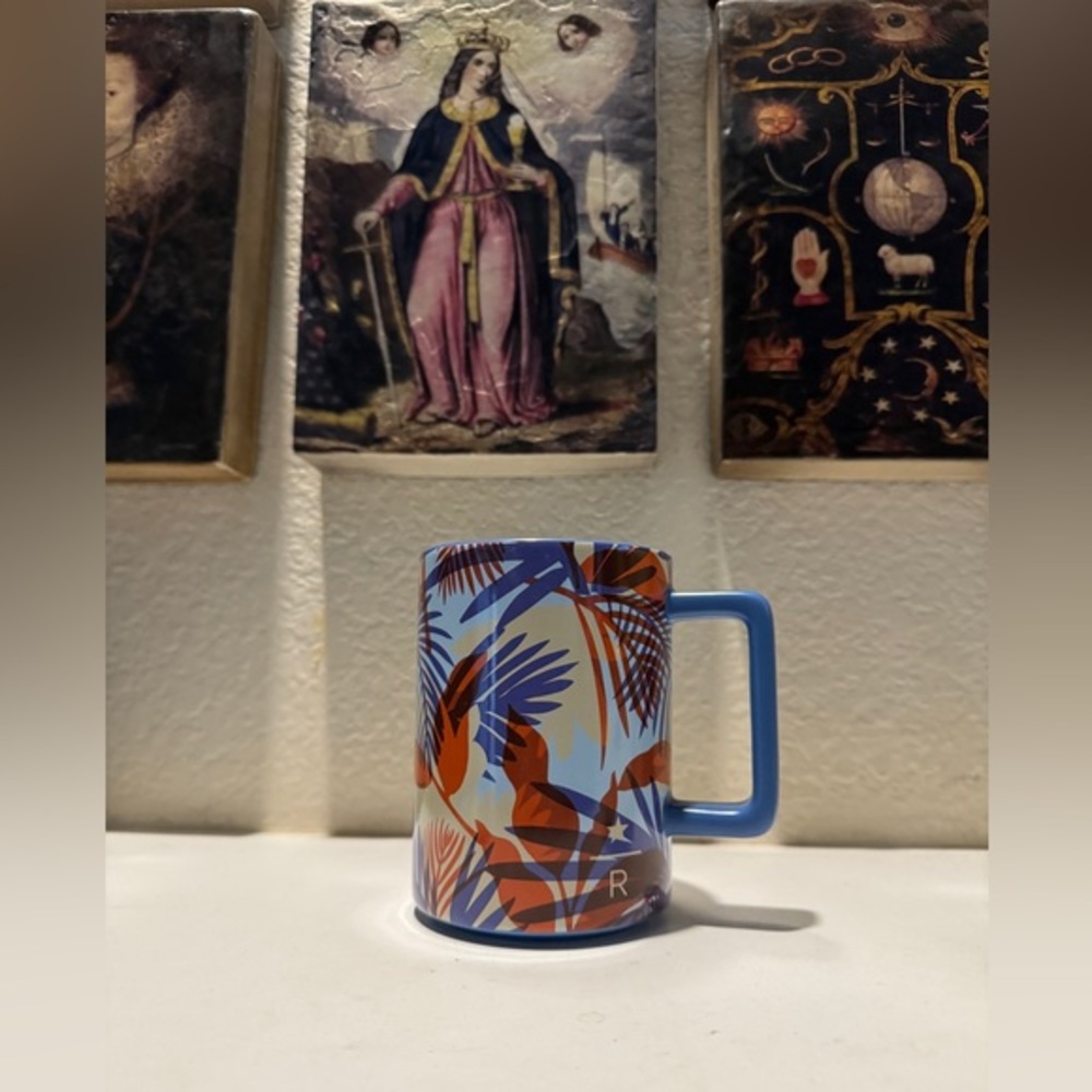 Starbucks Reserve Roastery Tropical Fauna Blue Ceramic Mug 12oz. NWT‎